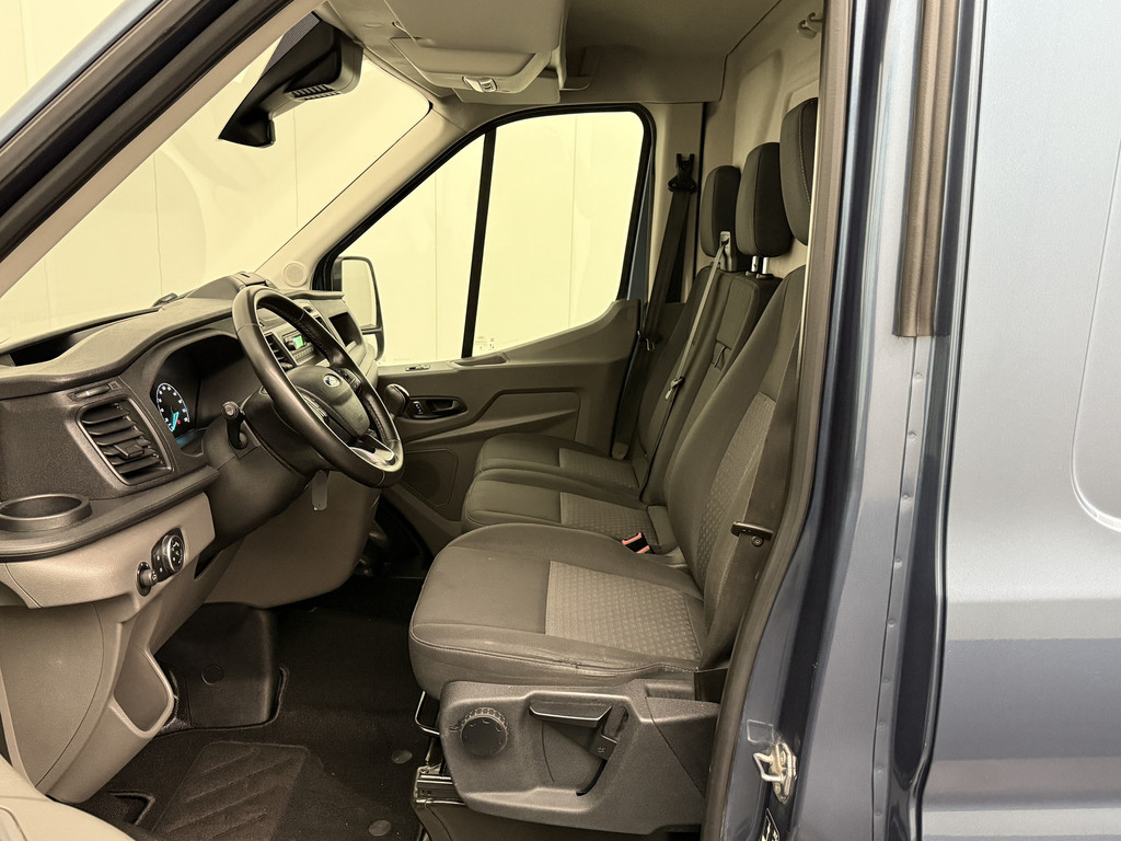 Ford Transit 2.0TDCi 130PK L3H2 Business | Airco | Cruise | 3-Persoons | Betimmering 17