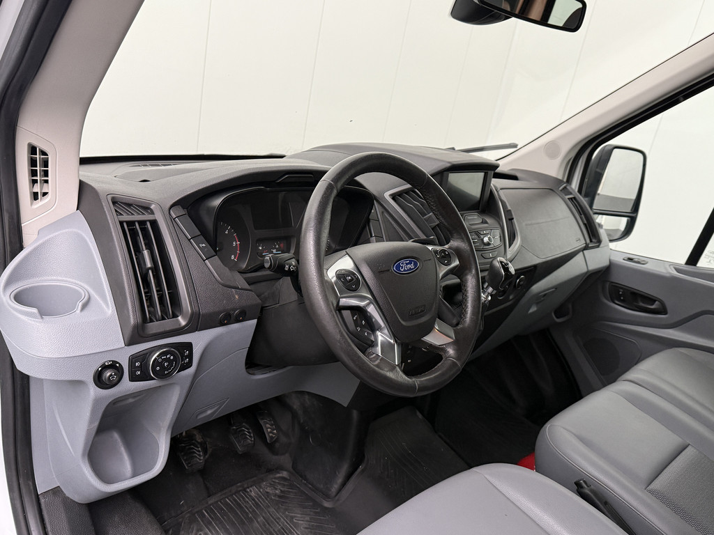 Ford Transit 2.0TDCi 130PK L3H2 Dubbele Cabine | 7-Persoons | Navigatie | Camera | Airco | Cruise | 2800Kg Trekhaak 3