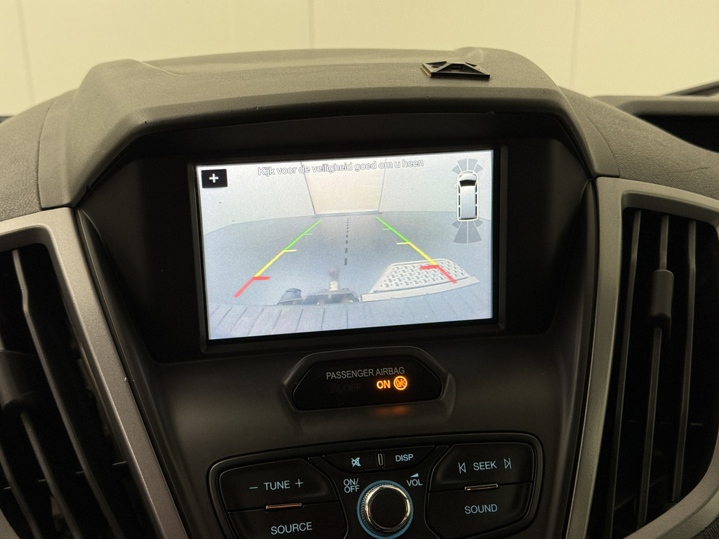 Ford Transit 2.0TDCi 130PK L3H2 Dubbele Cabine | 7-Persoons | Navigatie | Camera | Airco | Cruise | Trekhaak 2800Kg 20