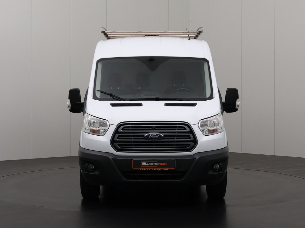 Ford Transit 2.0TDCi 130PK L3H2 Imperiaal | Trekhaak | Navigatie | Airco | Cruise | Betimmering | 3-Persoons 10
