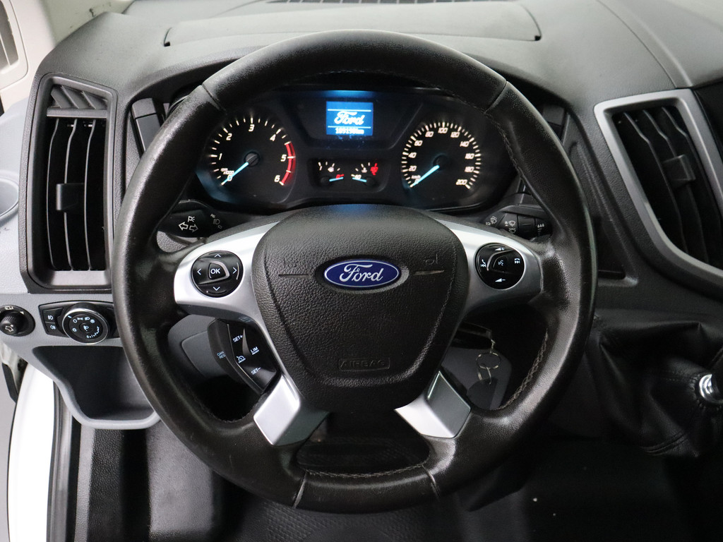 Ford Transit 2.0TDCi 130PK L3H2 Imperiaal | Trekhaak | Navigatie | Airco | Cruise | Betimmering | 3-Persoons 14