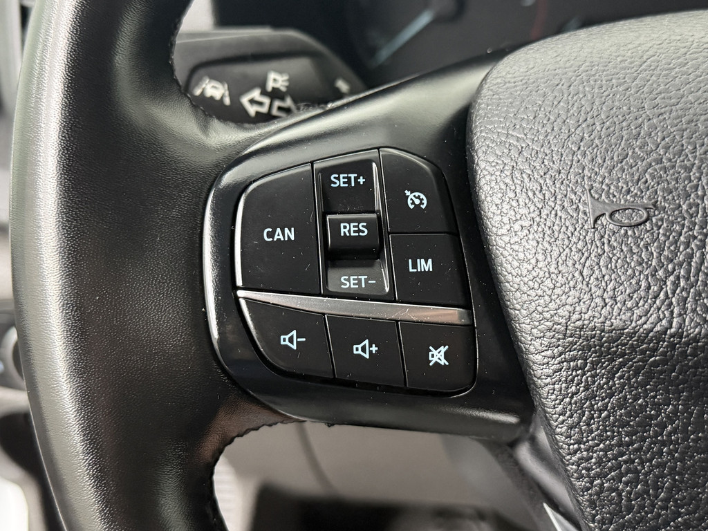 Ford Transit 2.0TDCi 130PK L3H3 | Airco | Cruie | 3-Zit | Betimmering 15