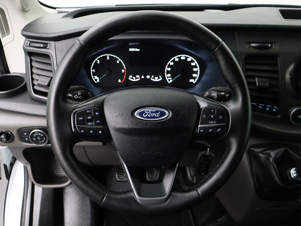 Ford Transit 2.0TDCi 130PK L3H3 | Airco | Cruise | Camera | 3-Persoons 14