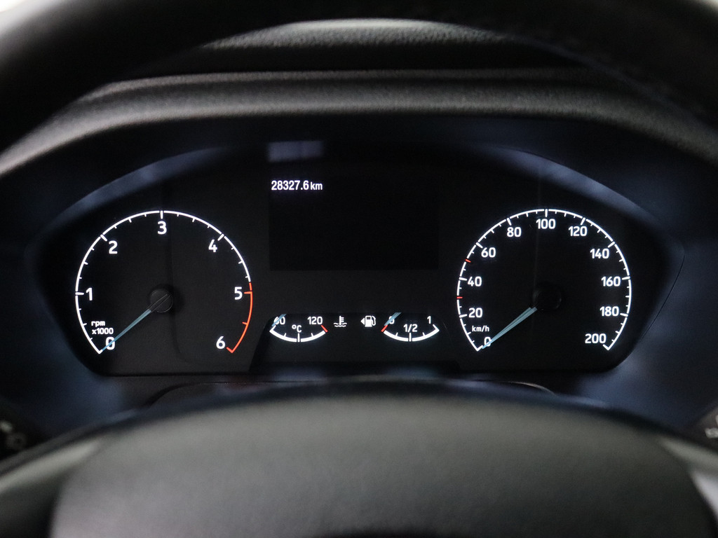 Ford Transit 2.0TDCi 130PK L3H3 | Airco | Cruise | Camera | 3-Persoons 9