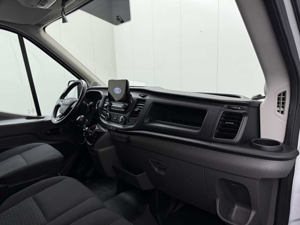 Ford Transit 2.0TDCi 130PK L3H3 | Multimedia | Airco | Cruise | 3-Zits 20
