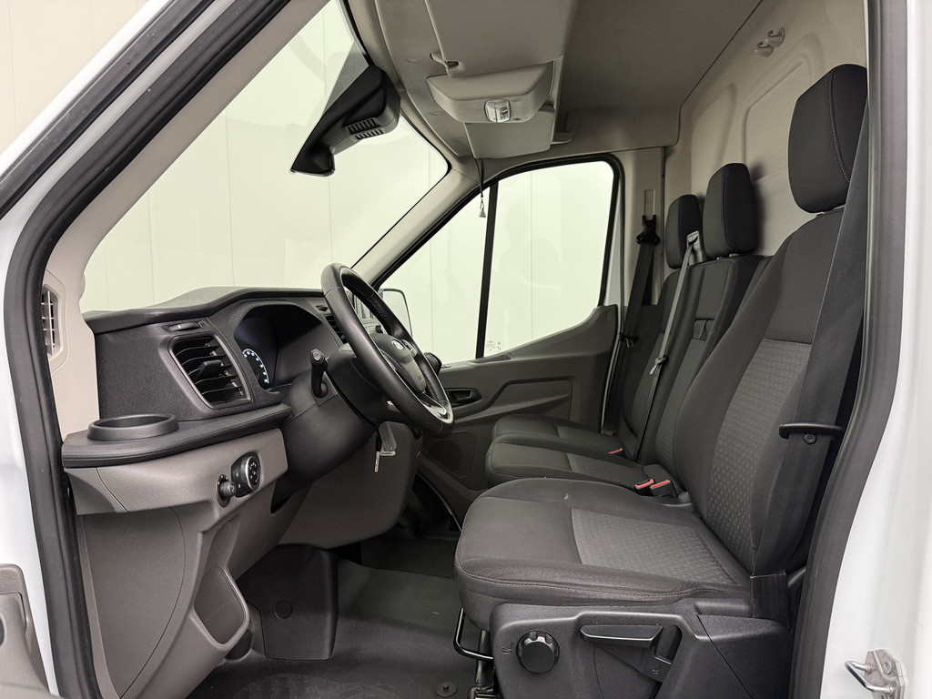 Ford Transit 2.0TDCi 130PK L4H3 Jumbo | Airco | Cruise | Camera | 3-Zits 19