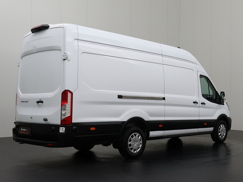 Ford Transit 2.0TDCi 170PK L4H3 Jumbo | Airco | Cruise | Camera | 3-Persoons 2