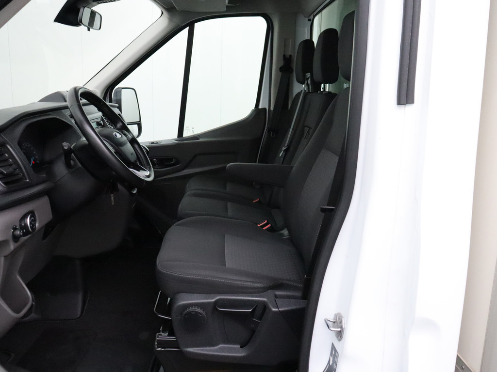 Ford Transit 2.0TDCi Bakwagen+Laadklep | Dakspoiler | 3-Persoons | Airco | Cruise 18