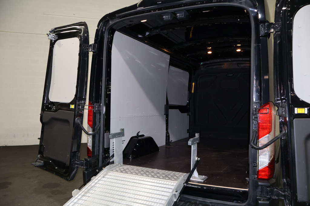 Ford Transit 2.0 TDci 170pk L3 H2 Airco Apple Carplay Camera 2x Schuifdeur Trekhaak 2.8T 14