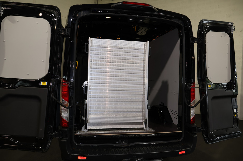 Ford Transit 2.0 TDci 170pk L3 H2 Airco Apple Carplay Camera 2x Schuifdeur Trekhaak 2.8T 17