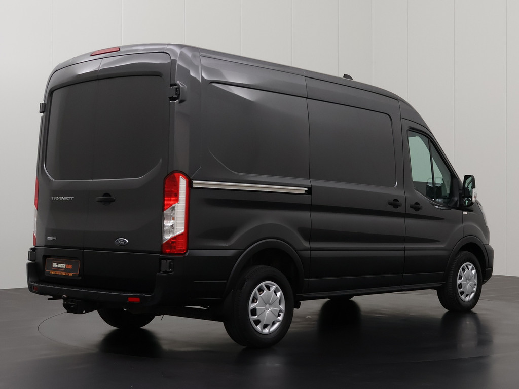 Ford Transit 2.0TDi 130PK L2H2 | Airco | Cruise | Trekhaak | 3-Persoons | Betimmering 2
