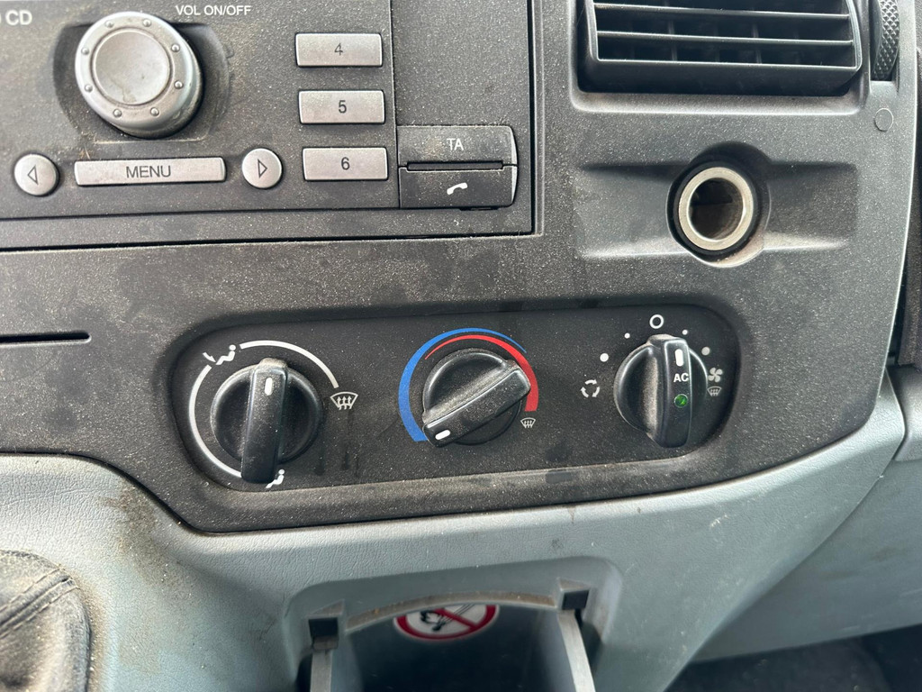 Ford Transit 2.2TDci,E5,63kw,Airco,158000km: 2649,-EX 12