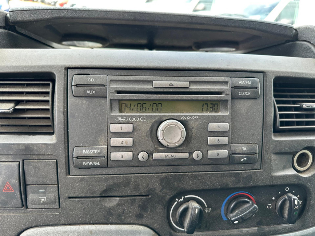 Ford Transit 2.2TDci,E5,63kw,Airco,158000km: 2649,-EX 13