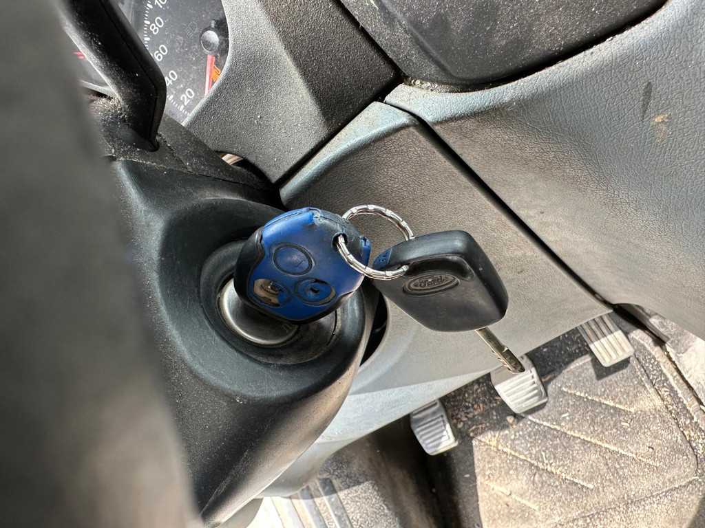 Ford Transit 2.2TDci,E5,63kw,Airco,158000km: 2649,-EX 14