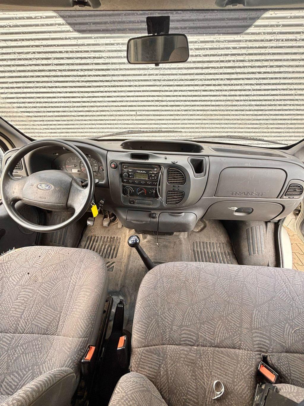 Ford Transit 260S 2.0TDdi 8