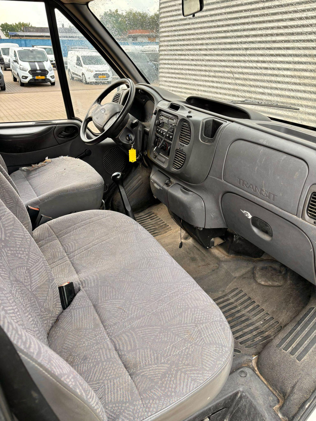 Ford Transit 260S 2.0TDdi 9