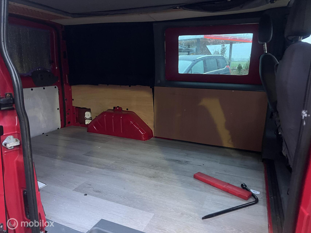 Ford Transit 260S 2.2 TDCI Camper 8