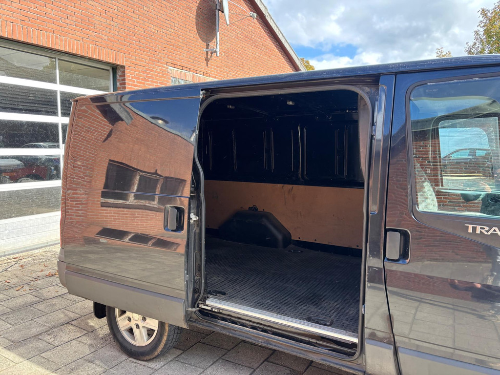 Ford Transit 260S 2.2 TDCI Limited Edition, EURO 5, Airco, Trekhaak, APK 15 mei 2026 8