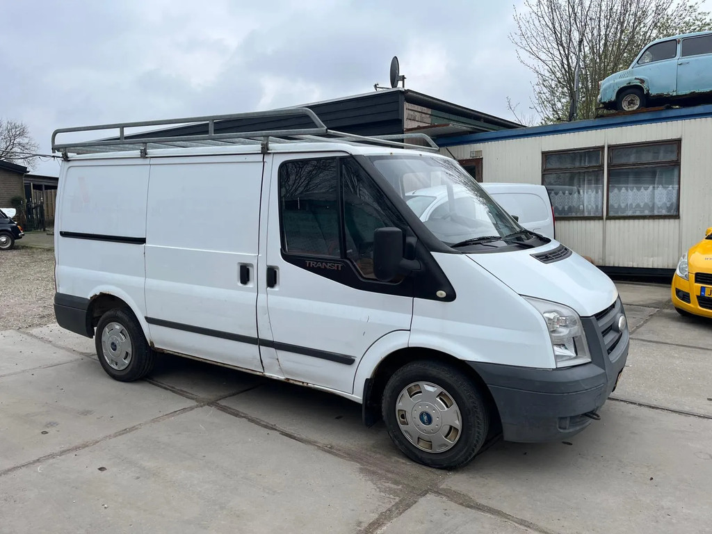 Ford Transit 260S FD VAN 110 LR 4.23 12