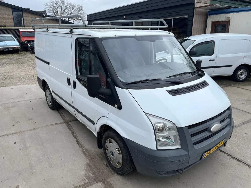 Ford Transit 260S FD VAN 110 LR 4.23 18