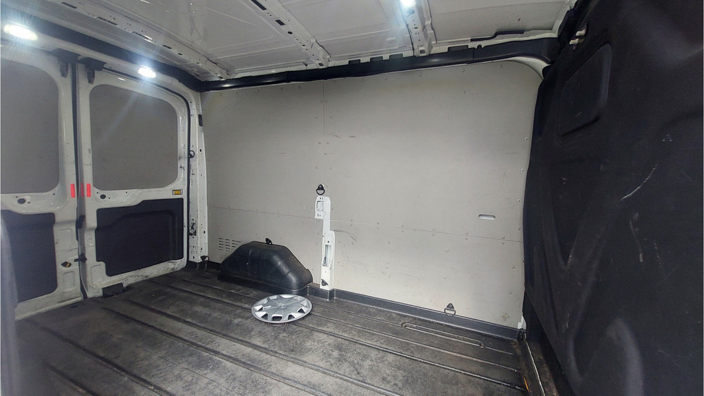 Ford Transit 290 2.0 TDCI L2H2 Trend AIRCO BJ 2020 12