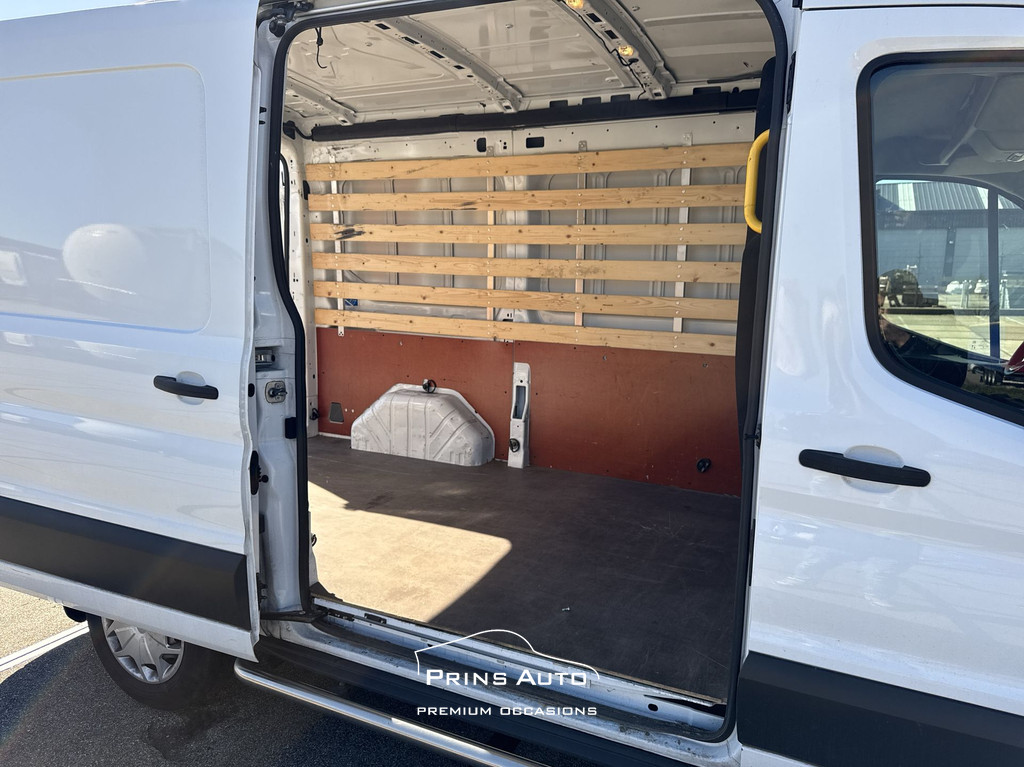 Ford Transit 290 2.0 TDCI L2H2 Trend |BANK|CRUISE|TREKHAAK|VOLL. ONDERH|NAP| 21