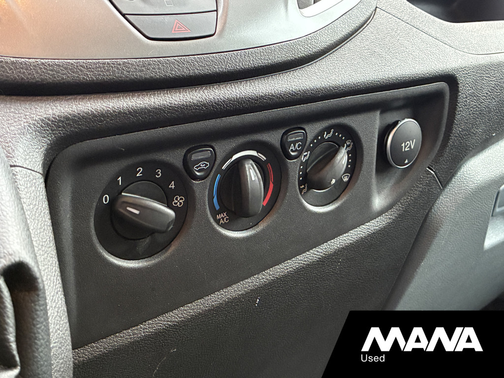 Ford Transit 290 2.0 TDCI L2H2 Trend Vooruitverwarming Trekhaak Camera Sensoren 18