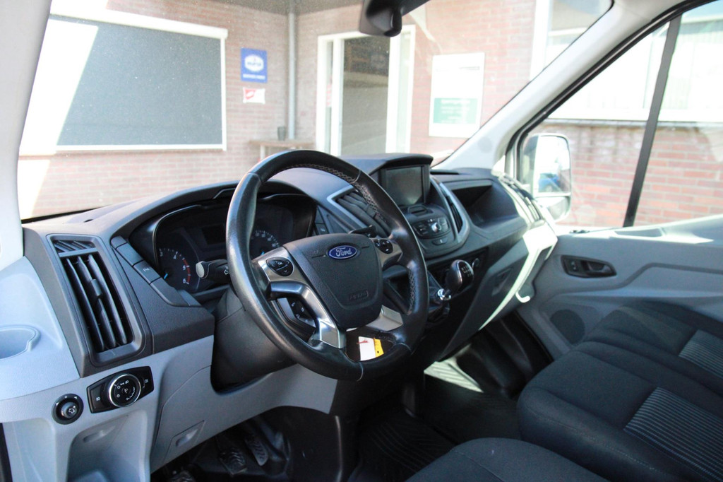 Ford Transit 310 2.0 TDCI L3H2 Trend / EURO6 / Sync 3 Car play / Cruise 18