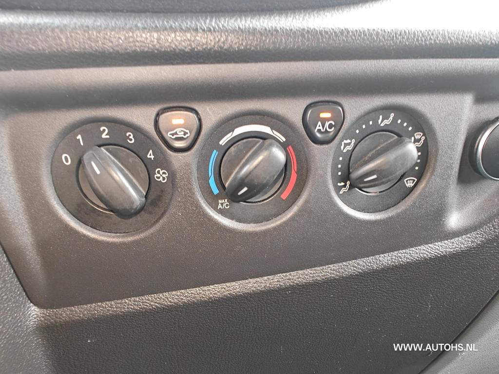 Ford Transit 310 2.2 TDCI L2H2 Trend , 1e eig , Apk Okt 2026 ,2x Schuifdeur , Cruise , camera , leuke bus. 19