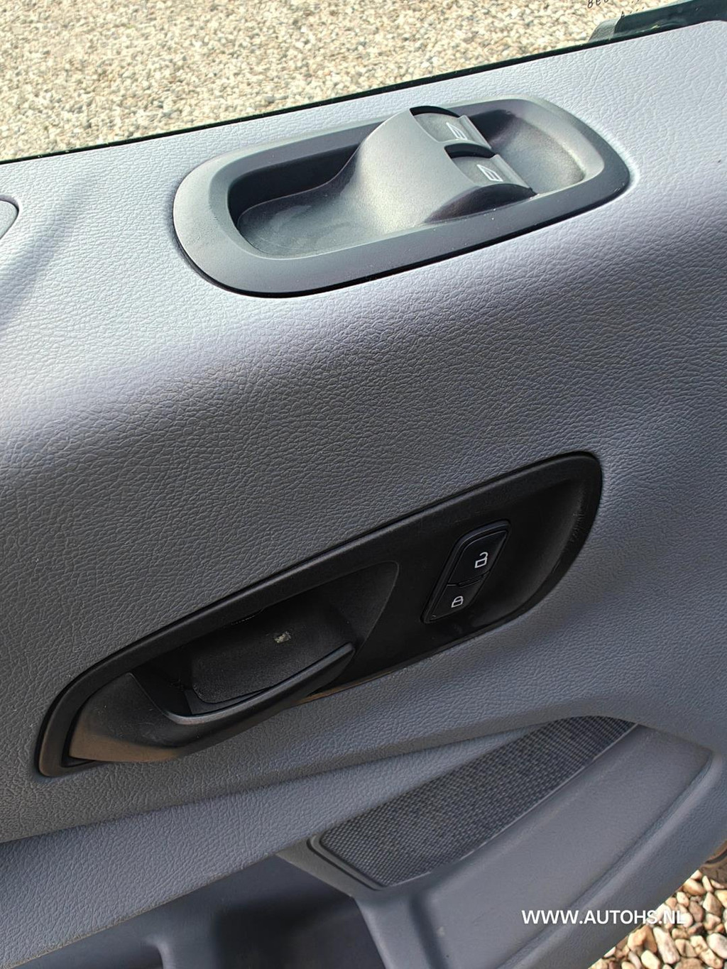 Ford Transit 310 2.2 TDCI L2H2 Trend , 1e eig , Apk Sept 2026 ,2x Schuifdeur , Cruise , camera , 5 stuks op voorraad 11