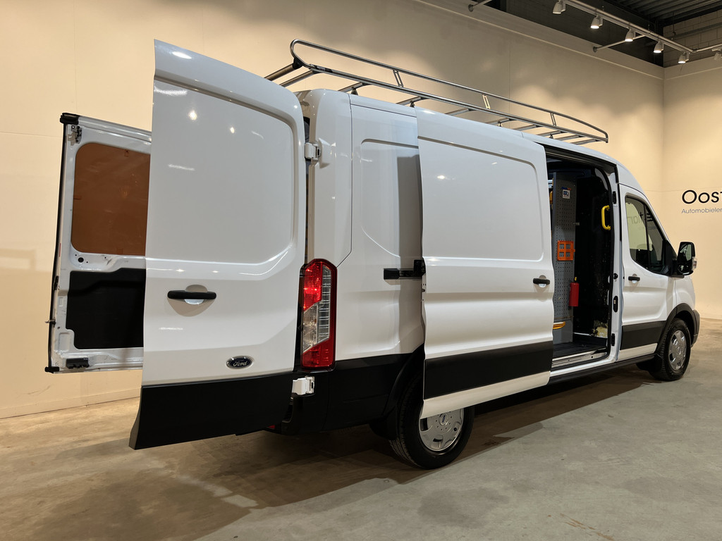 Ford Transit 330 2.0 TDCI L3H2 130 PK Trend MHEV / Servicebus / Inrichting / Euro 6 / Airco / Camera / Navigatie / Cruise Control / Trekhaak / Imperiaal / 3-Zits / 74.000 KM !! 19