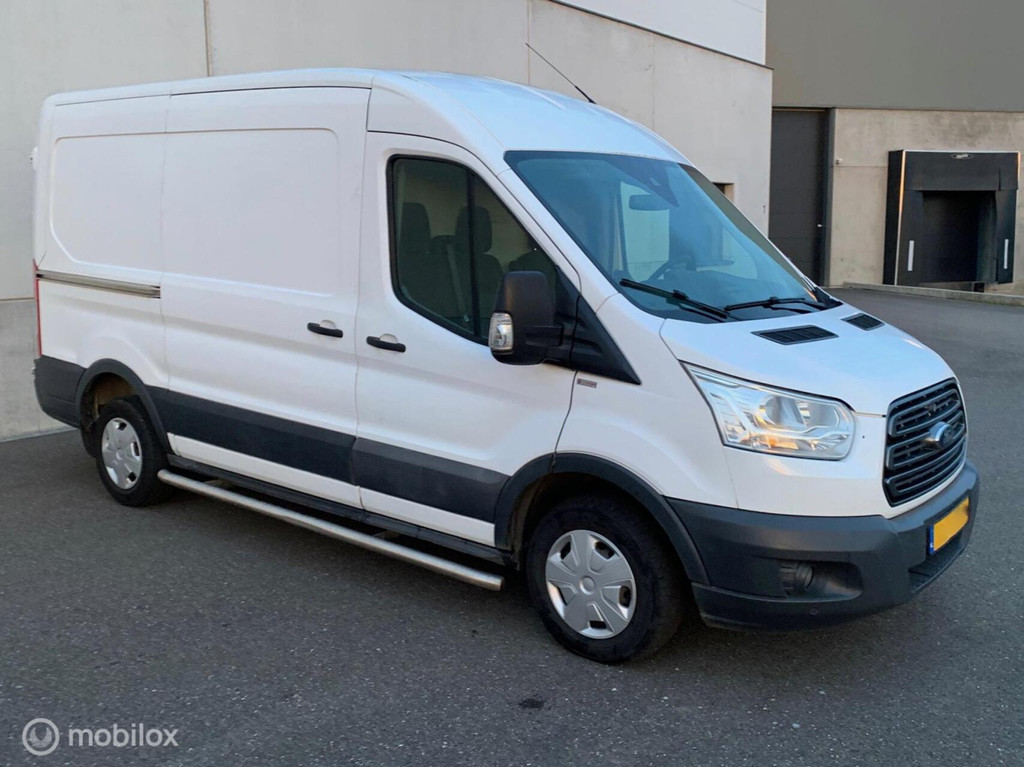 Ford Transit 330 2.2 TDCI L2H2 AIRCO EUR 5999,- +21% BTW/ TAX 17