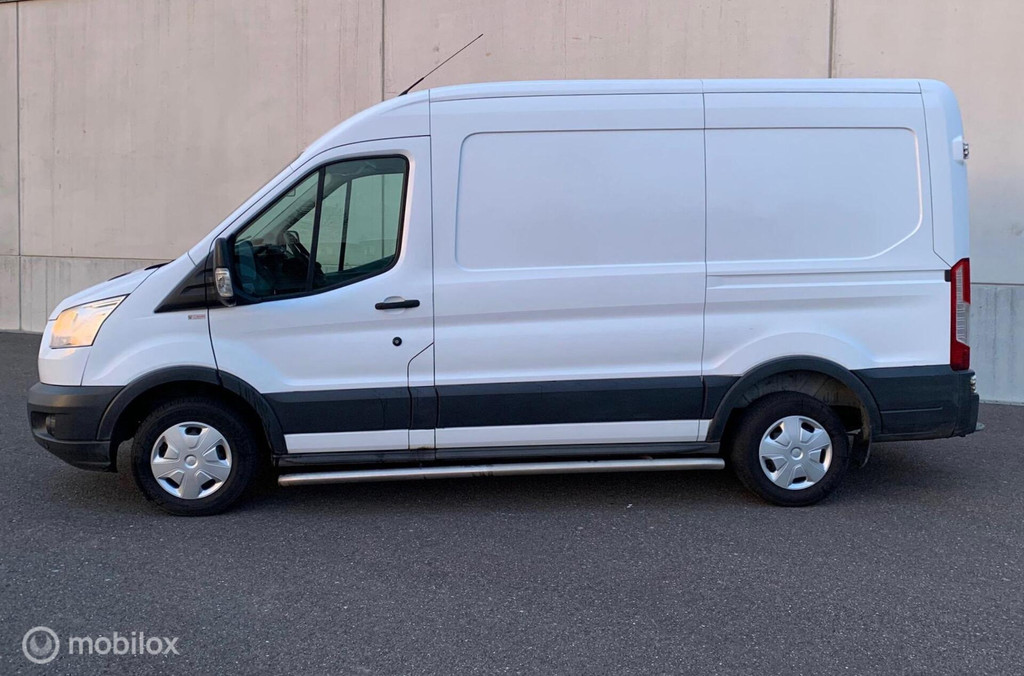 Ford Transit 330 2.2 TDCI L2H2 AIRCO EUR 5999,- +21% BTW/ TAX 18