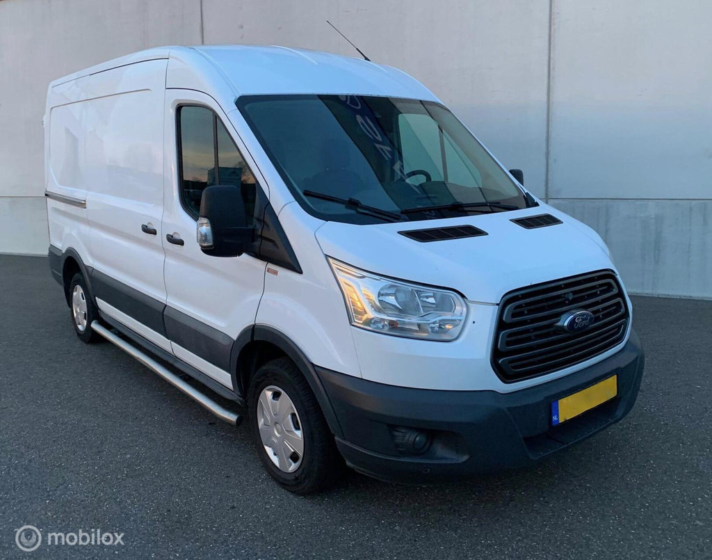 Ford Transit 330 2.2 TDCI L2H2 AIRCO EUR 5999,- +21% BTW/ TAX 20
