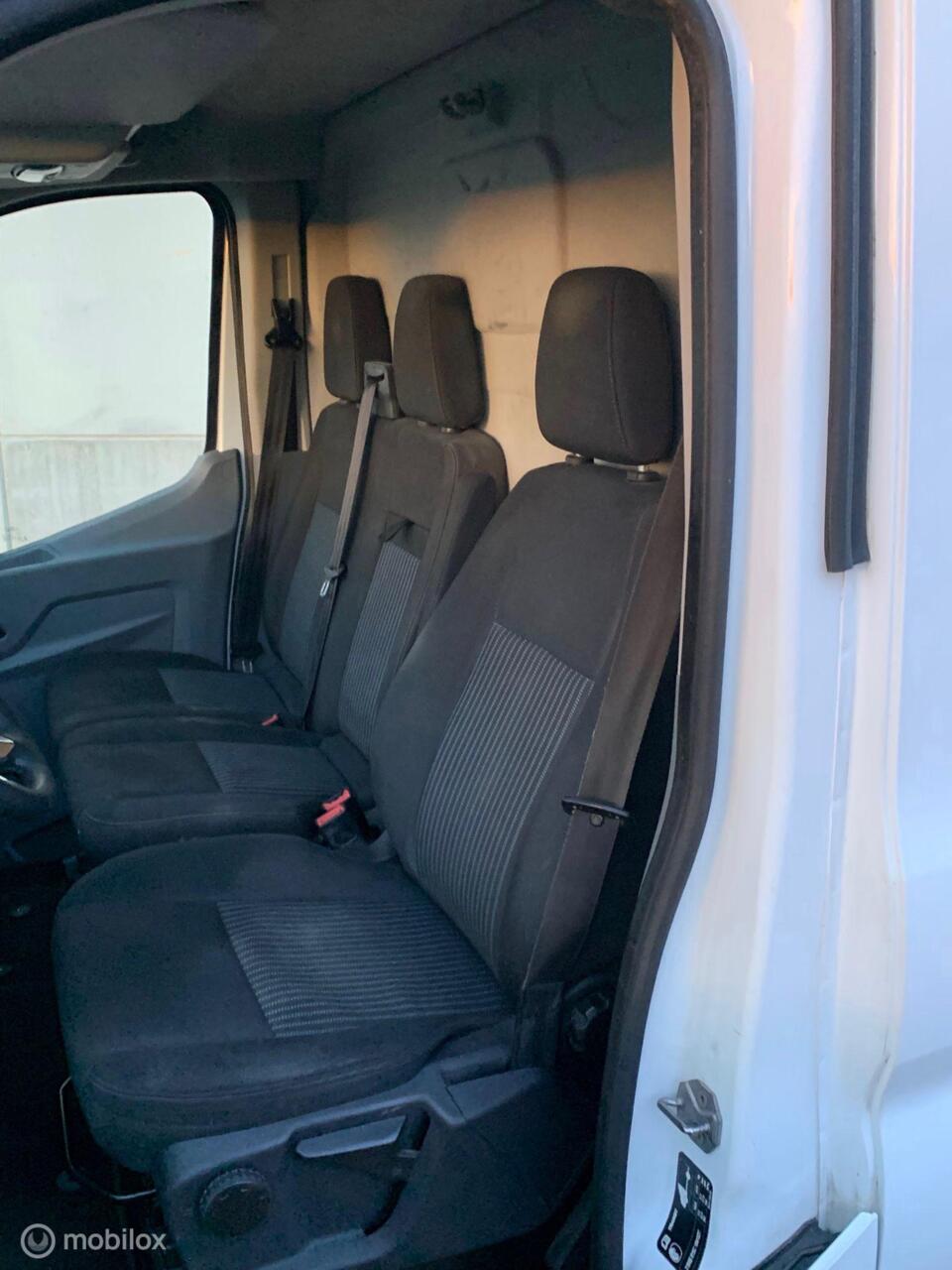 Ford Transit 330 2.2 TDCI L2H2 AIRCO EUR 5999,- +21% BTW/ TAX 5