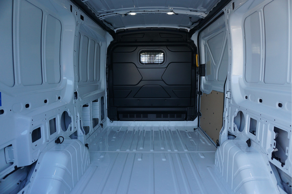 Ford Transit 330M 105PK Trend L2H2 BPM VRIJ!! Airco, Cruise, Camera!! NR. J340* 7
