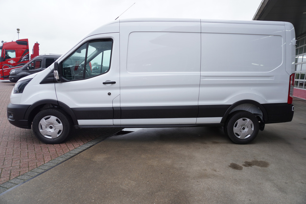 Ford Transit 350 2.0 TDCI 130PK L3H2 Trend nr. V137 | Airco | Cruise | Trekhaak | Apple cp-Android auto 8
