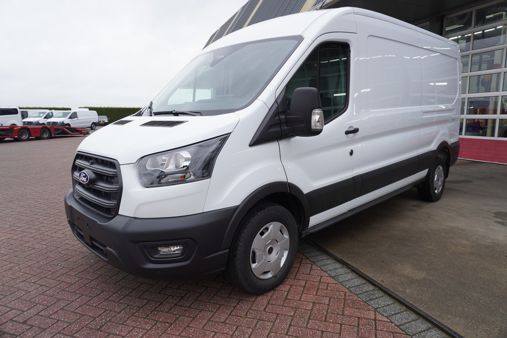 Ford Transit 350 2.0 TDCI 130PK L3H2 Trend nr. V137 | Airco | Cruise | Trekhaak | Apple cp-Android auto 9