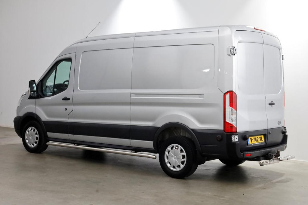 Ford Transit 350 2.0 TDCI 130pk E6 L3H2 Trend Airco/Camera/Trekhaak 2800kg 02-2019 10