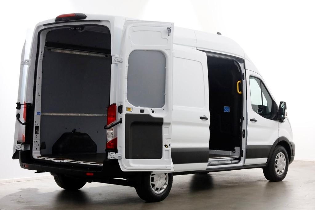 Ford Transit 350 2.0 TDCI 130pk L3H3 Trend Airco/Navi/Camera 01-2024 12