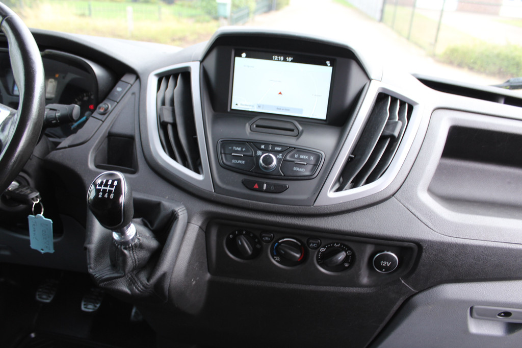 Ford Transit 350 2.0 TDCI 170PK Euro6 L3H3 Trend â 2800KG trekhaak 17