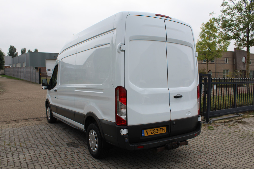Ford Transit 350 2.0 TDCI 170PK Euro6 L3H3 Trend â 2800KG trekhaak 7