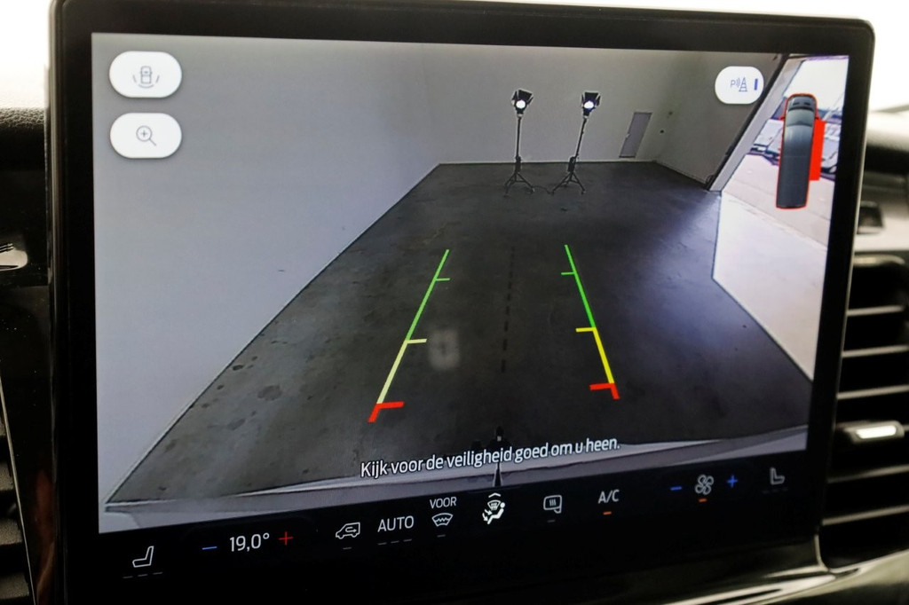 Ford Transit 350 2.0 TDCI 170pk L3H2 Trail Airco/Navi/Camera 06-2023 13