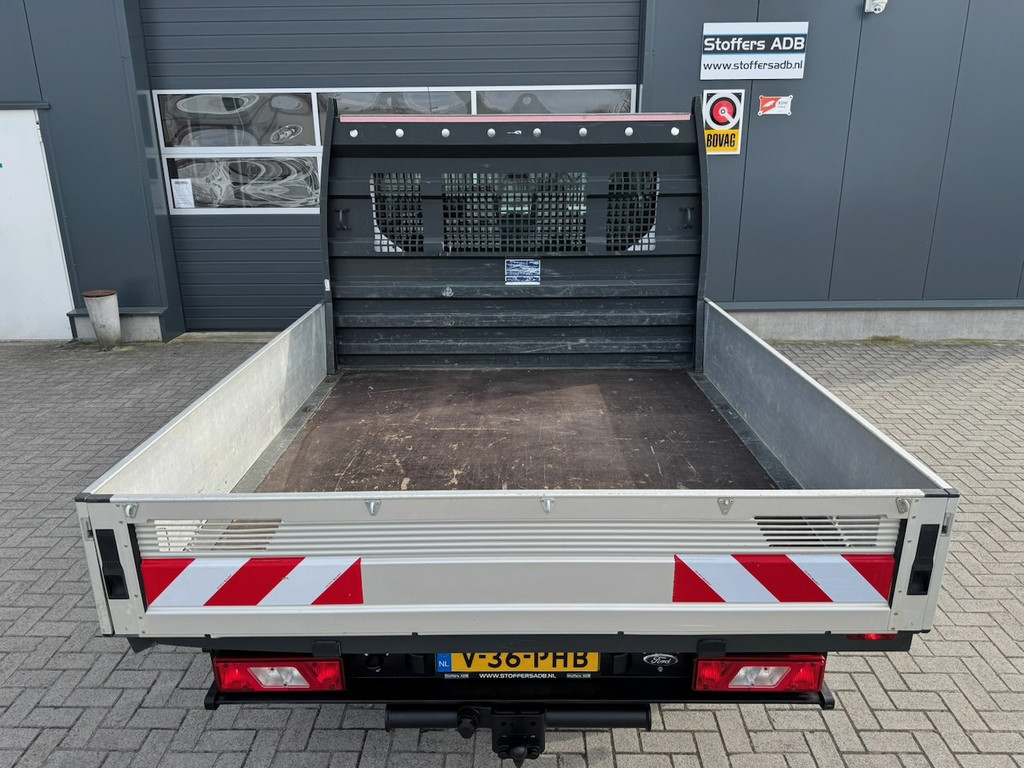 Ford Transit 350 2.0 TDCI L2H1 DC Trend 4WD | Open laadbak | Bluetooth | Kunstleder | 7-pers | Cruise| Airco | Radio | AWD 4×4 10