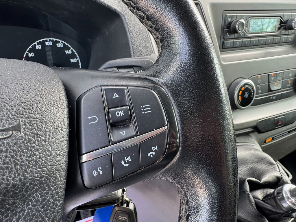 Ford Transit 350 2.0 TDCI L2H1 DC Trend 4WD | Open laadbak | Bluetooth | Kunstleder | 7-pers | Cruise| Airco | Radio | AWD 4×4 16