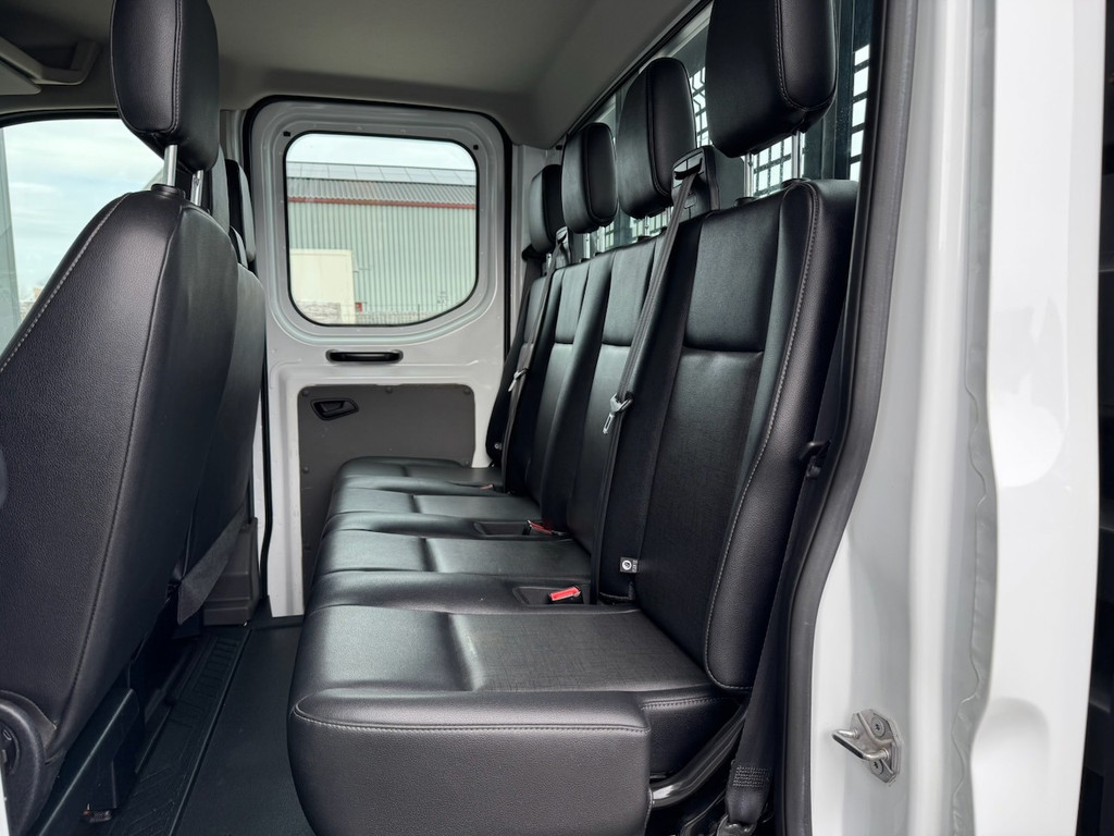 Ford Transit 350 2.0 TDCI L2H1 DC Trend 4WD | Open laadbak | Bluetooth | Kunstleder | 7-pers | Cruise| Radio | Airco | AWD 4x4 10