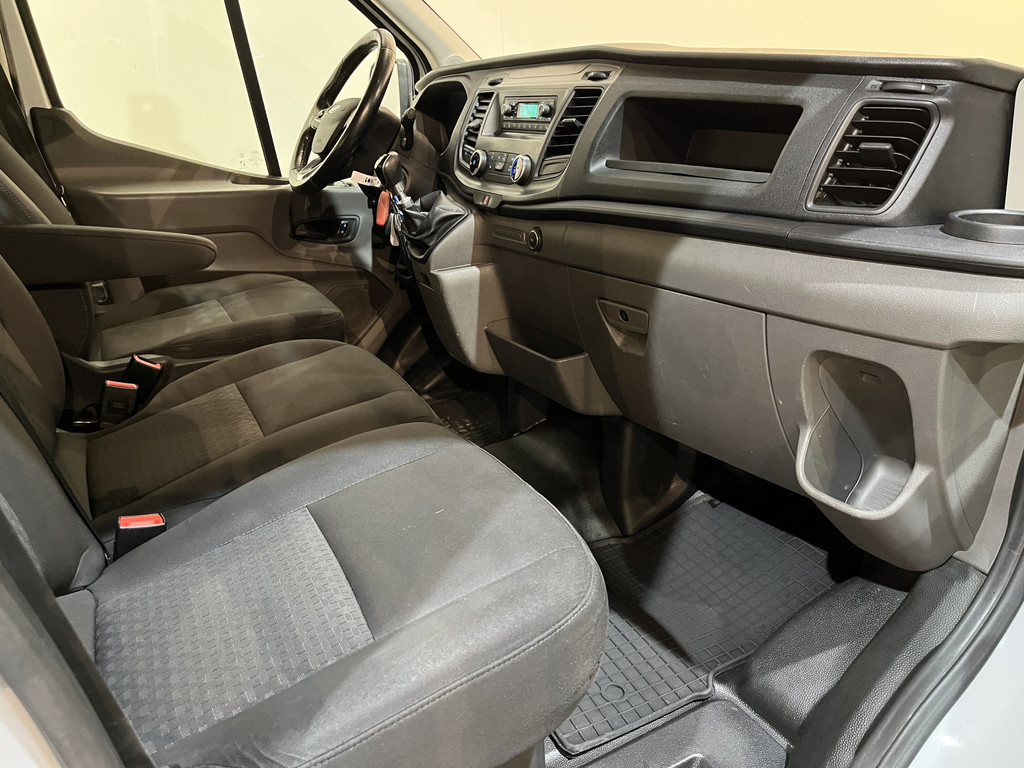 Ford Transit 350 2.0 TDCI L2H1 Trend AWD 4X4 170 PK Open Laadbak / Euro 6 / Airco / Cruise Control / Trekhaak / 3-Zits / 80.300 KM !! 17