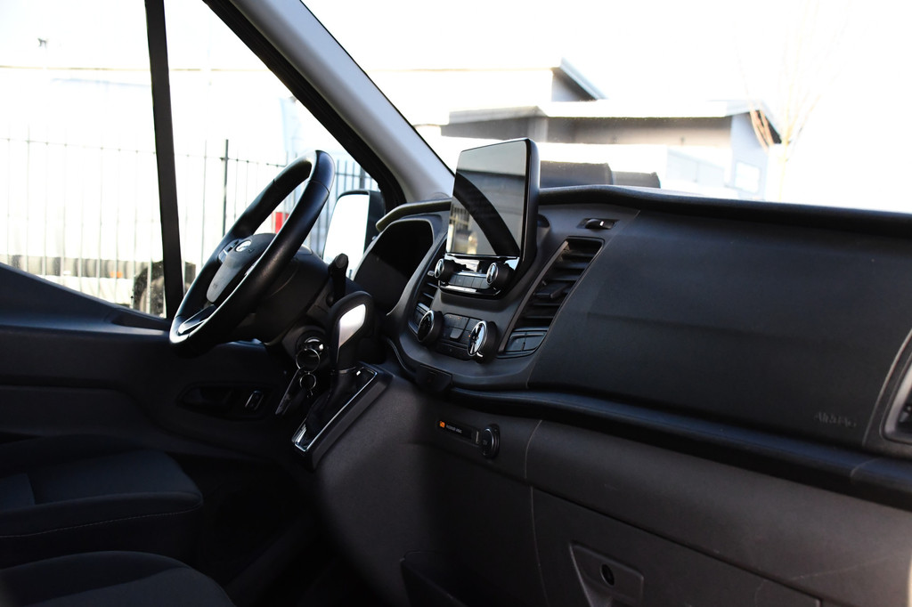 Ford Transit 350 2.0 TDCI L2H2 Raptor Edition Camera, Cruise, Carplay, Xenon, 170pk, Stoelverwarming, Automaat, Trekhaak, Uniek! 12