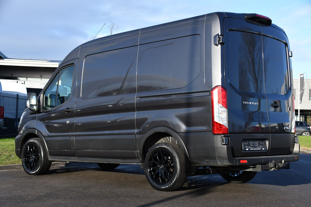 Ford Transit 350 2.0 TDCI L2H2 Raptor Edition Camera, Cruise, Carplay, Xenon, 170pk, Stoelverwarming, Automaat, Trekhaak, Uniek! 3