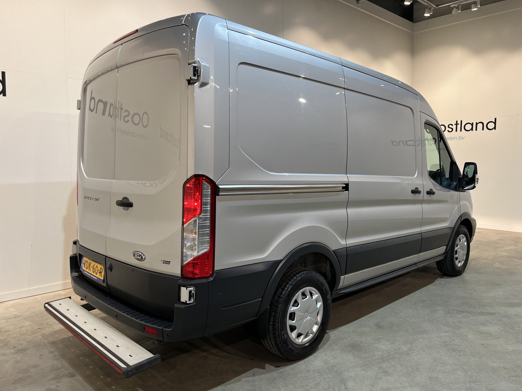 Ford Transit 350 2.0 TDCI L2H2 Trend 130 PK Automaat Servicebus / Sortimo Inrichting / Euro 6 / Airco / Cruise Control / Camera / 3-Zits / 83.500 KM !! 18
